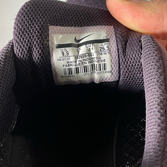 Nike Tanjun Purple and Hot Pink - Picture 4 of 4